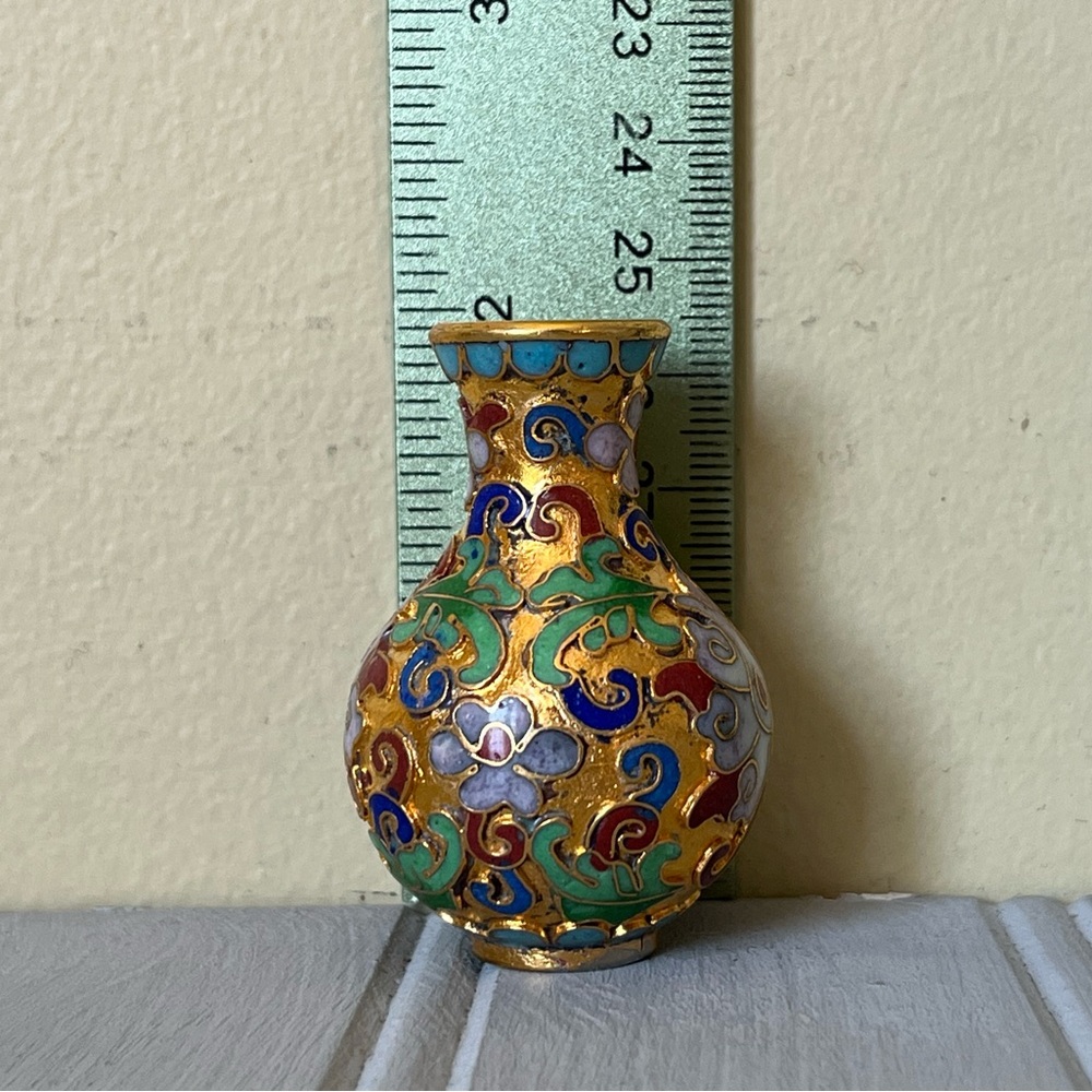 Vintage Miniature Cloisonne Style Gold Tone‎ Background Floral Vases With Bases - Picture 5 of 9